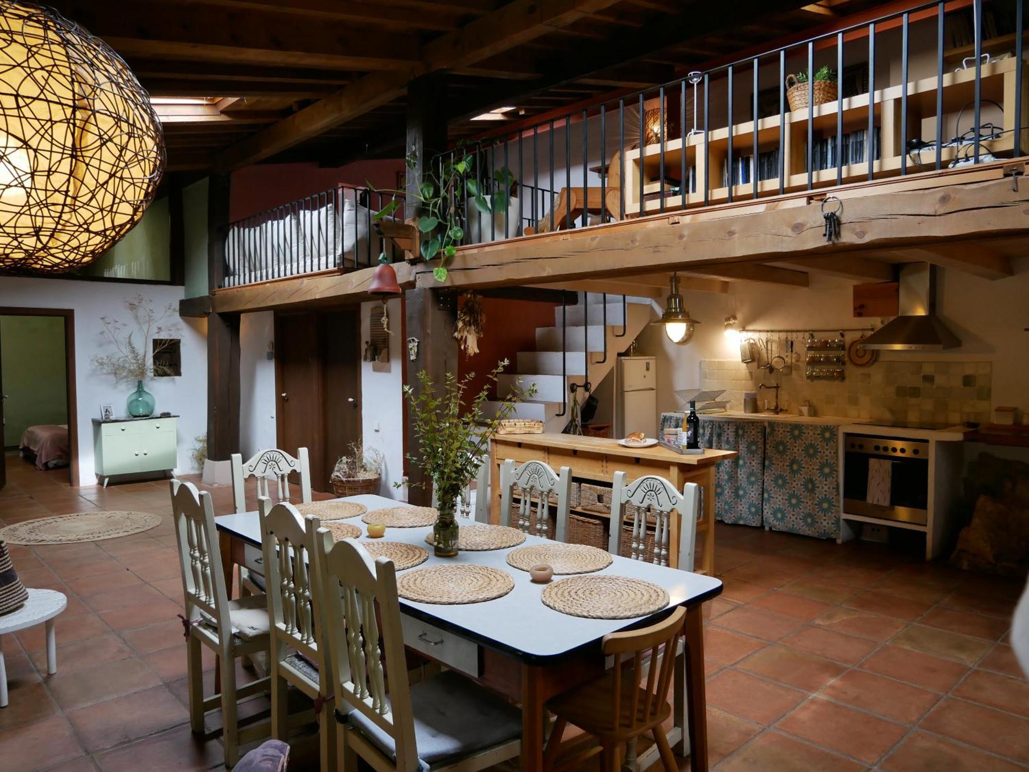 Casa Corazon De Piedra En El Rio Dulce Guest House Aragosa ภายนอก รูปภาพ